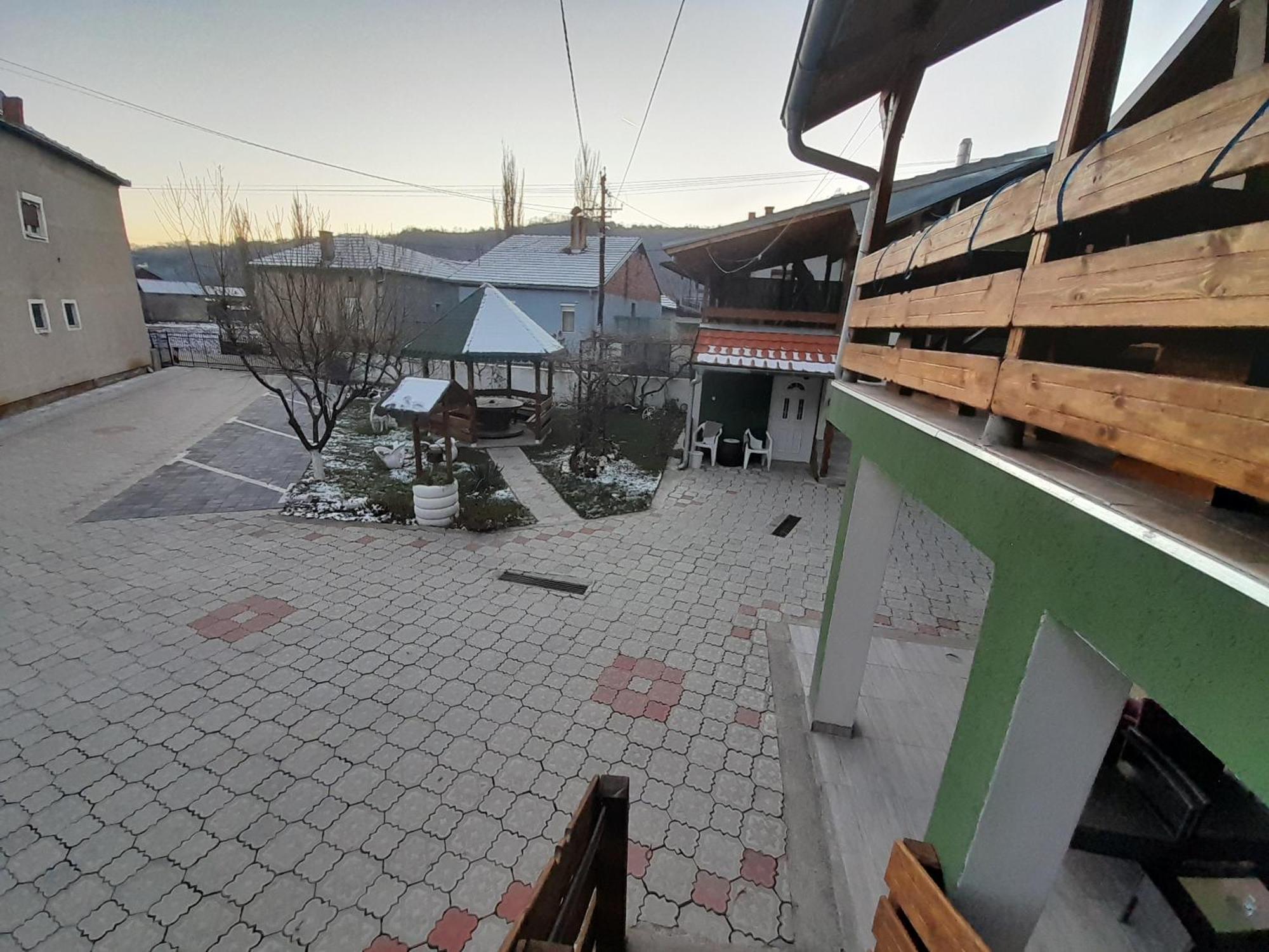 Guest House Vila Banjica Pirot Exterior foto