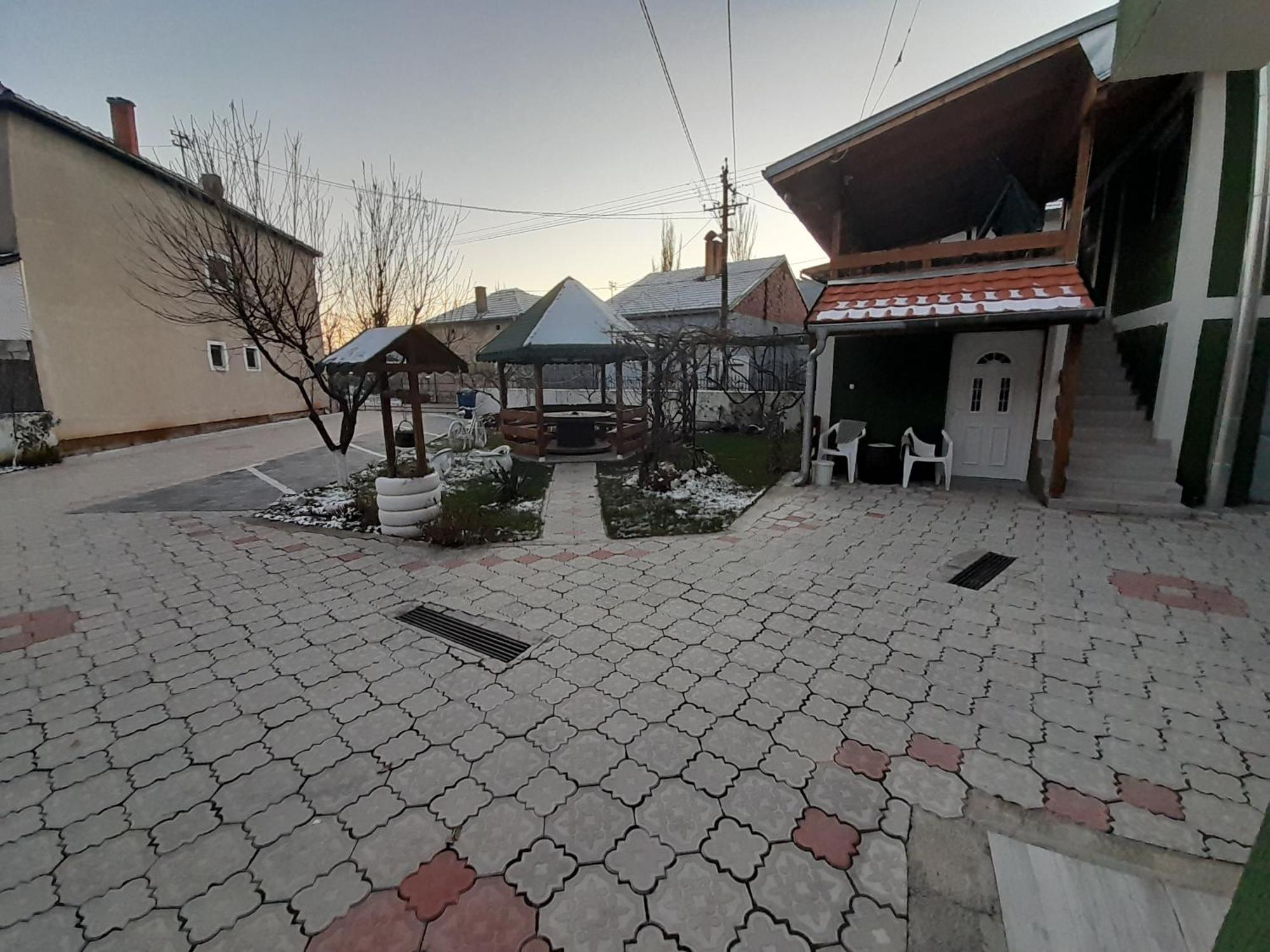 Guest House Vila Banjica Pirot Exterior foto