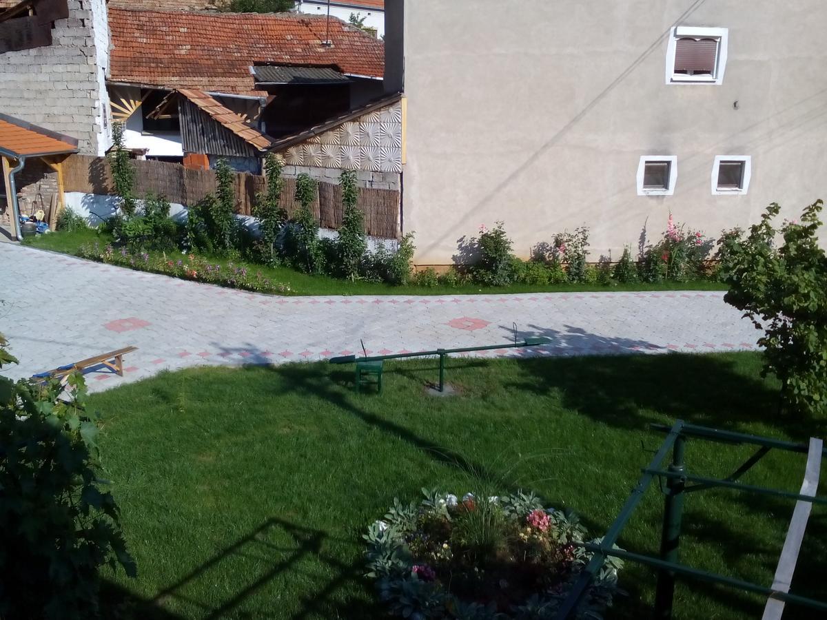 Guest House Vila Banjica Pirot Exterior foto